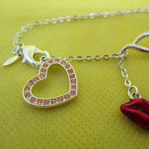 Avon Lips Heart Bracelet Avon Enamel Lips Rhinestone Heart Bracelet Red Enamel - Picture 8 of 13